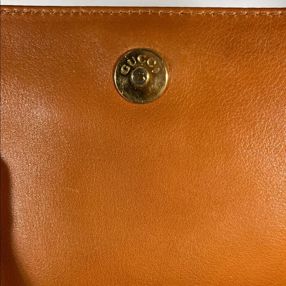 Gucci Tan Leather Shoulder Bag - Picture 4 of 12